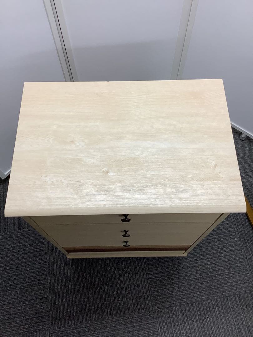引き出し付き木製チェスト タンス 脚付き 4杯 北欧風 ONC-9060CH★