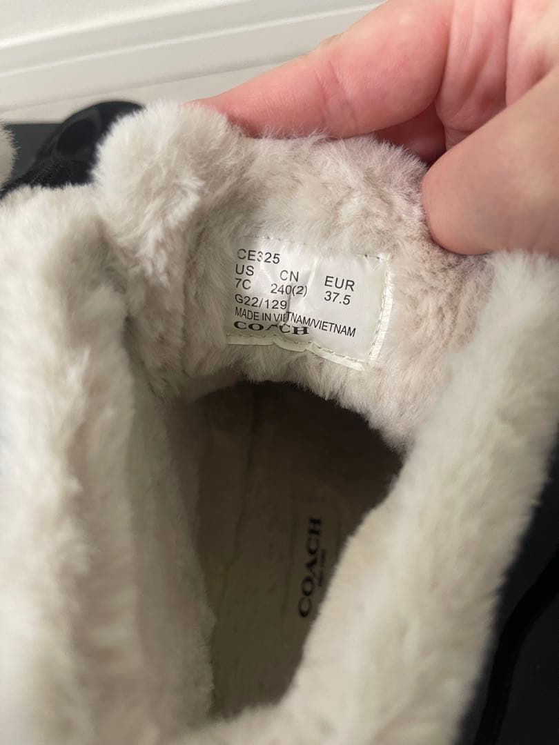 COACH ファー付きムートンブーツ ブラック