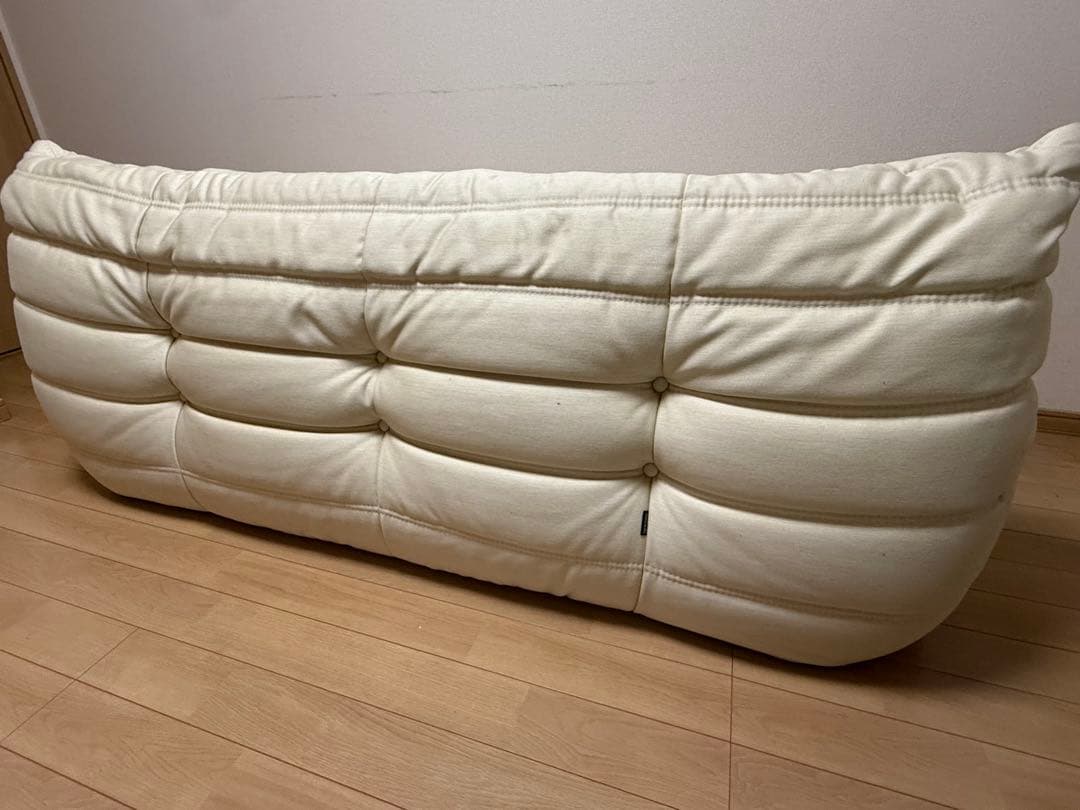 【値下げしました】リーンロゼ　3人掛けソファ