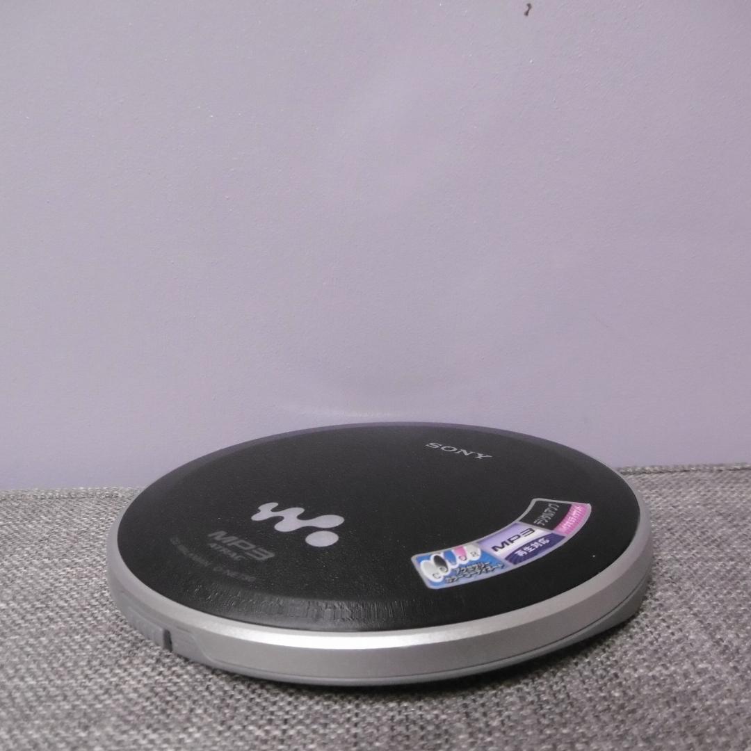 【準美品】SONY CDウォークマン D-NE730-BK