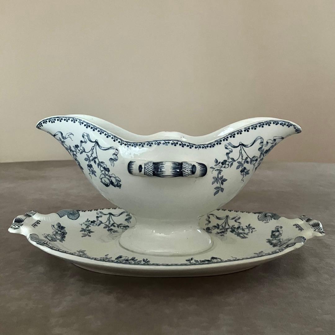 美品フランスアンティーク・サルグミンヌ U&Cモーツァルト・ソーシエール1点