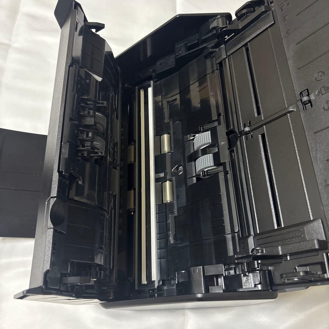 スキャナー ScanSnap iX1600