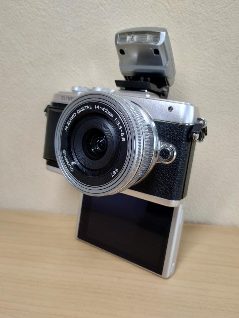 ✨自撮り✨ Wi-Fi OLYMPUS PEN Lite E-PL7 シルバー