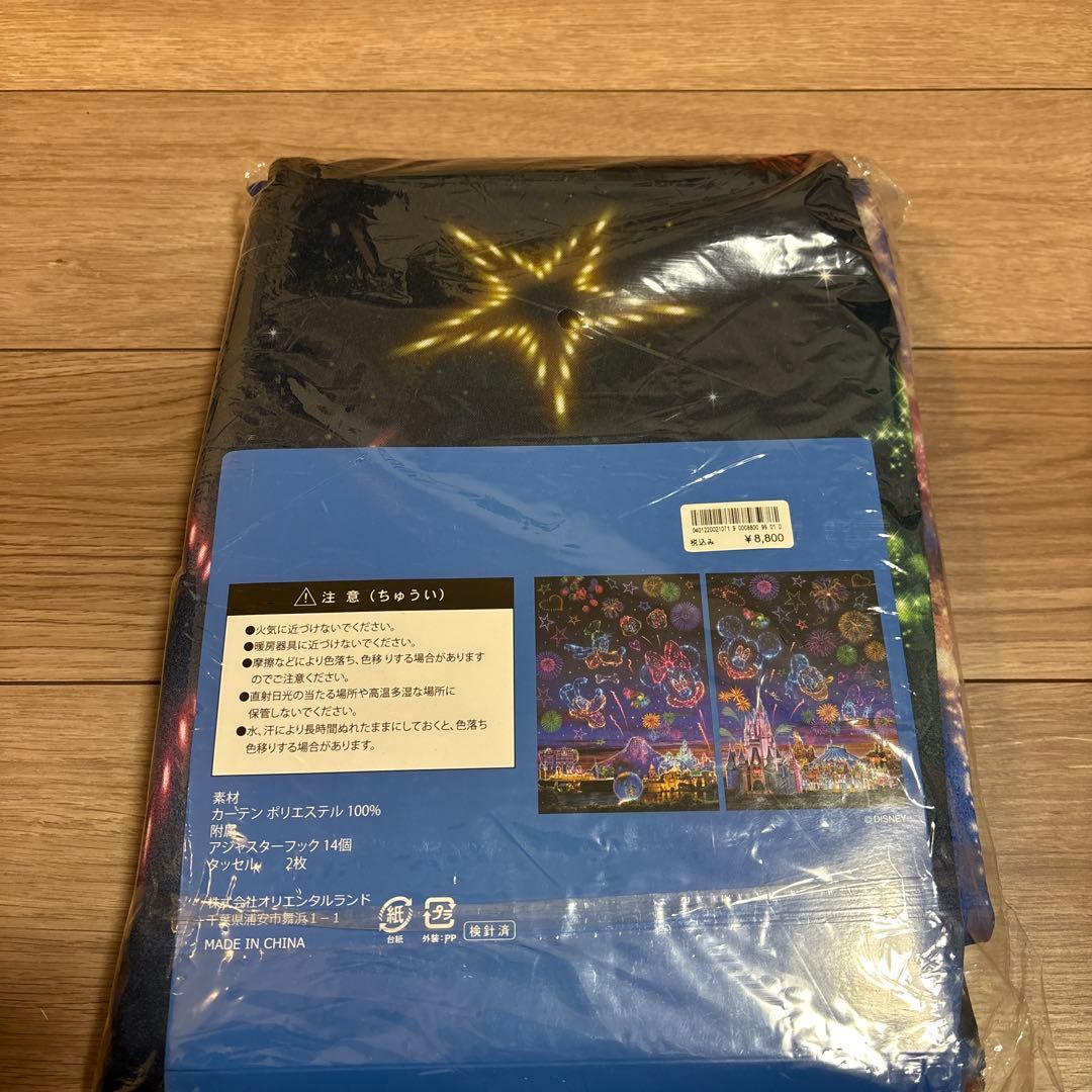 新品未使用 TOKYO DISNEY RESORT カーテン 2枚入り 花火