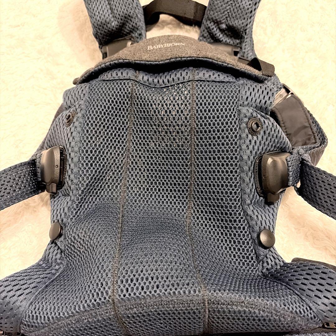 最上級モデルベビービョルン 美品✨ハーモニー ネイビーブルー メッシュ 抱っこ紐
