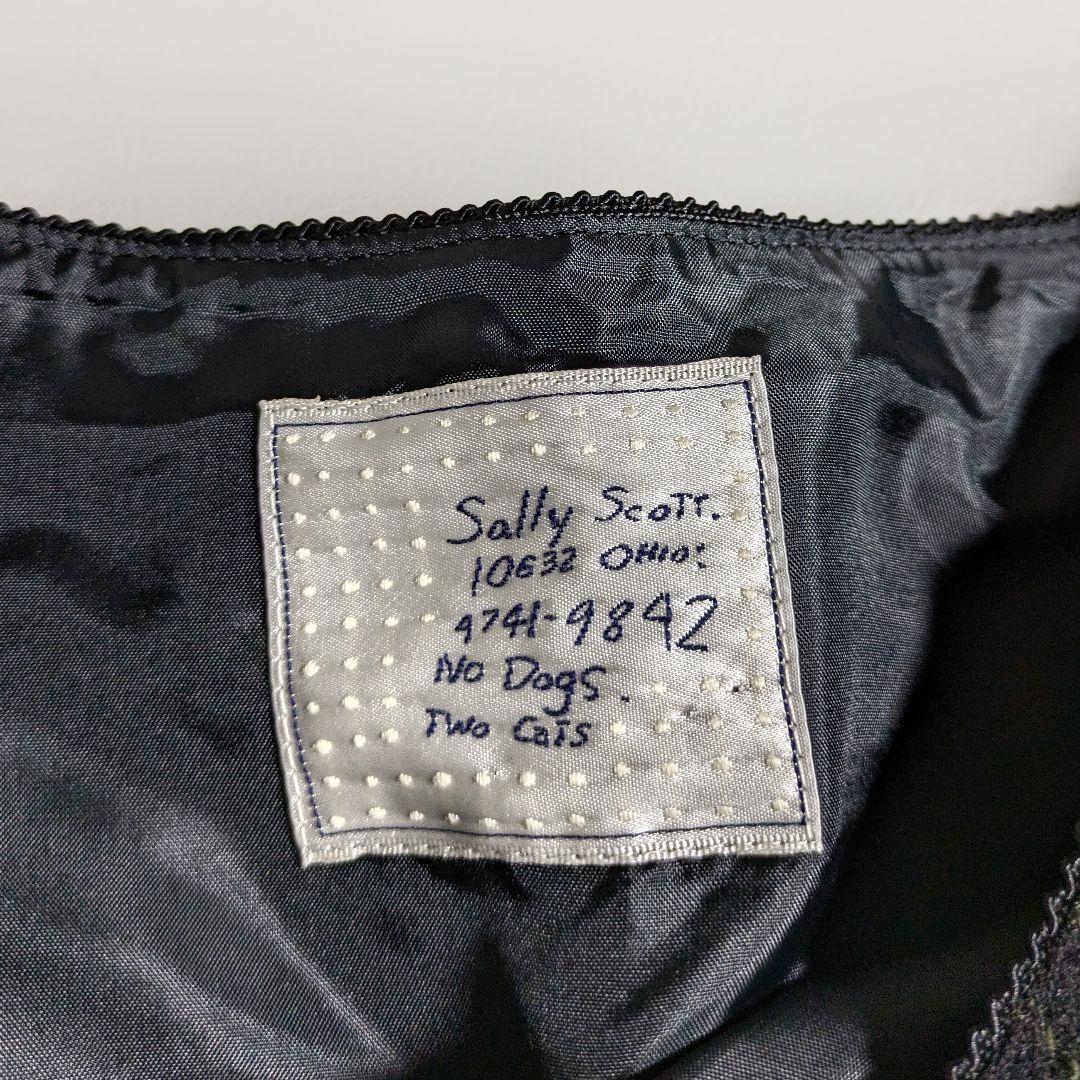 サリースコット／日本製 バルーンシルエット 刺繍入りウールワンピース ブラック黒