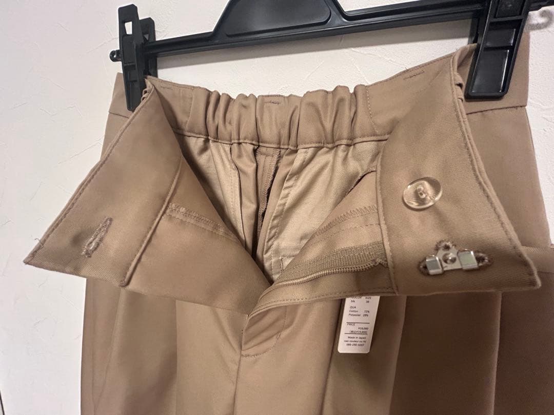 新品未使用タグ付T. japan tuck chino pants-38ベージュ