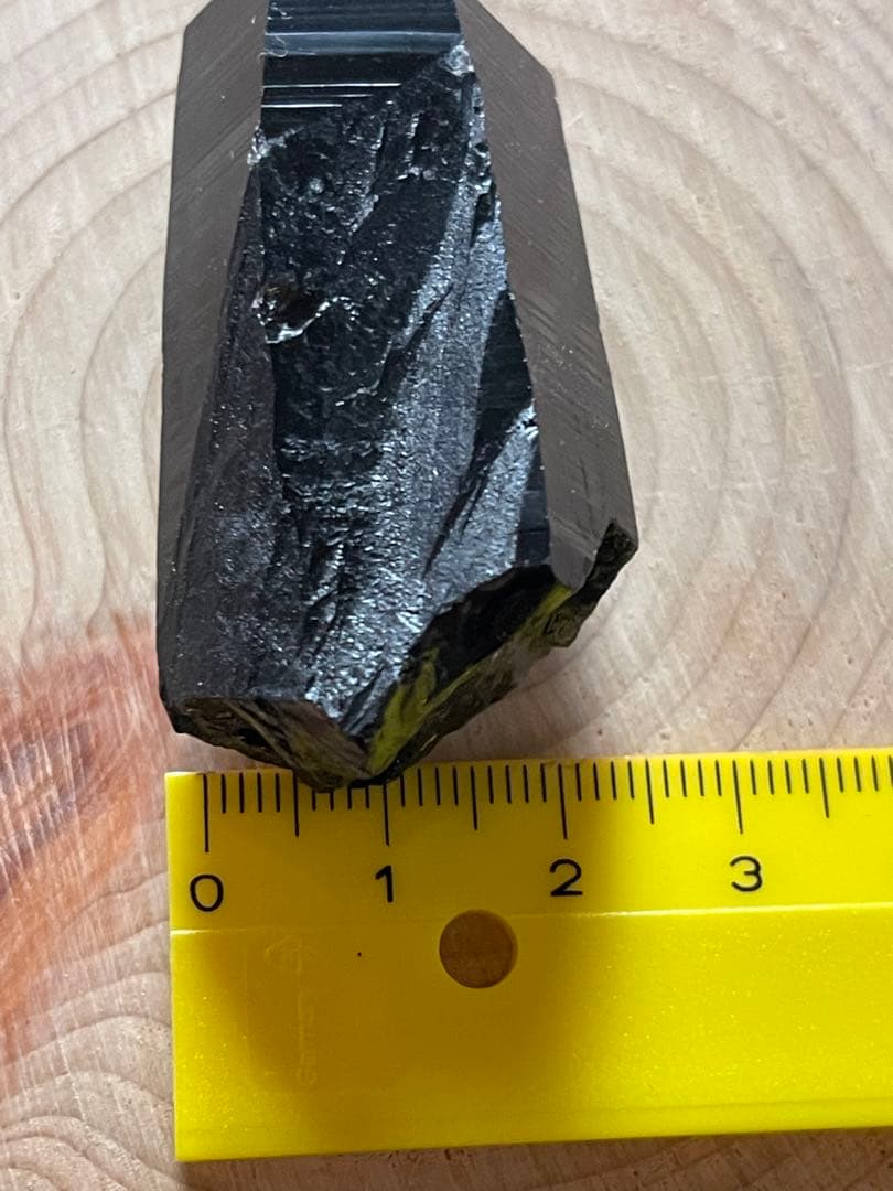 証明書付き　チベット　シャングリラ産　天然モリオン　ポイント　御守り　魔除けに！