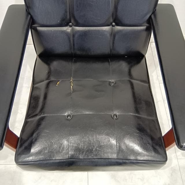 カリモク kチェア ワイドアーム　レザーkarimoku 60 ヴィンテージ