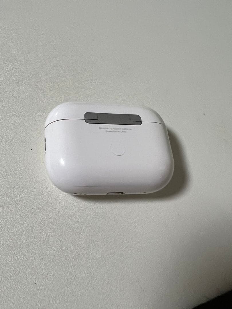 AirPods pro 型番MQD83J/A