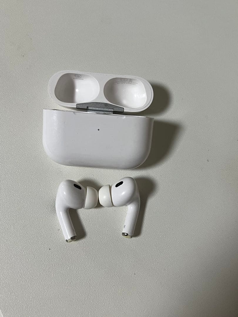 AirPods pro 型番MQD83J/A