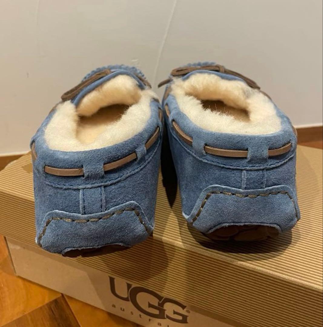 UGG ムートンモカシン　ダコタ　23センチ