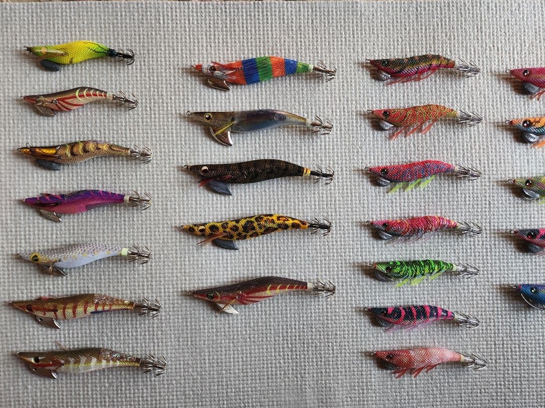 ダイワ　エメラルダス　エギ番長　シマノ　フラッシュブースト　デュエル　パタパタ