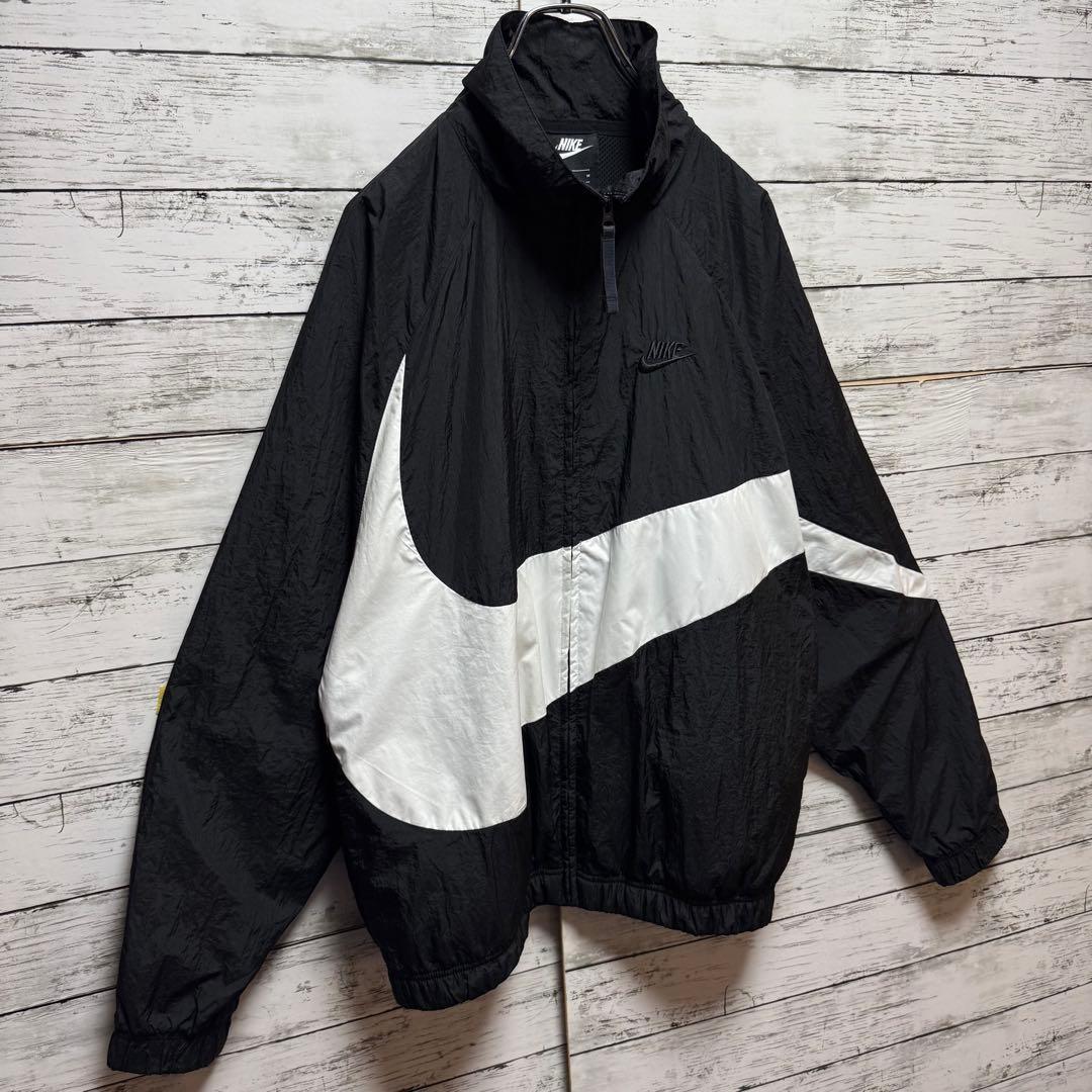 837a【即完売モデル】ナイキ　スウッシュロゴ　刺繍　ウーブンナイロンジャケット