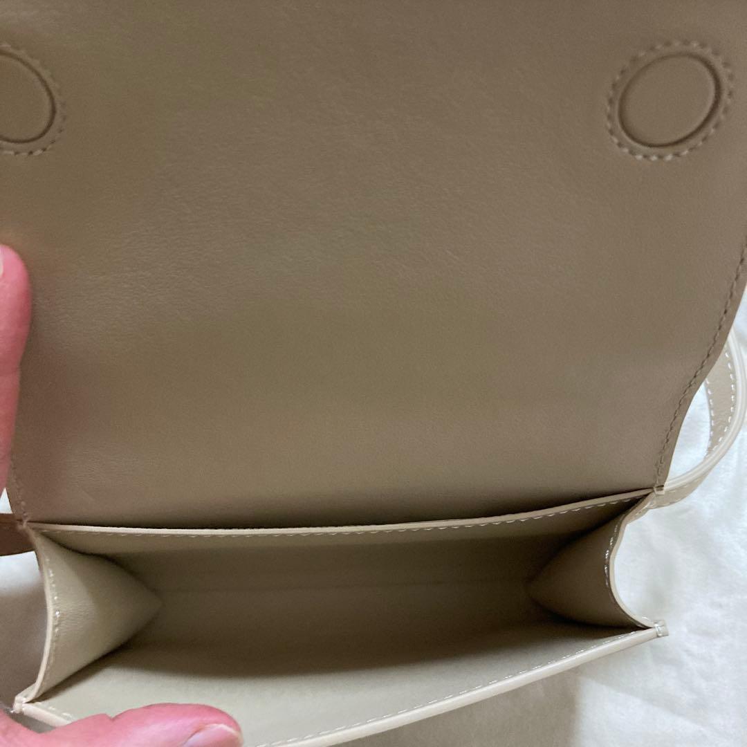 新品・タグ付き★ebure バッグ ベージュ　Ron Herman