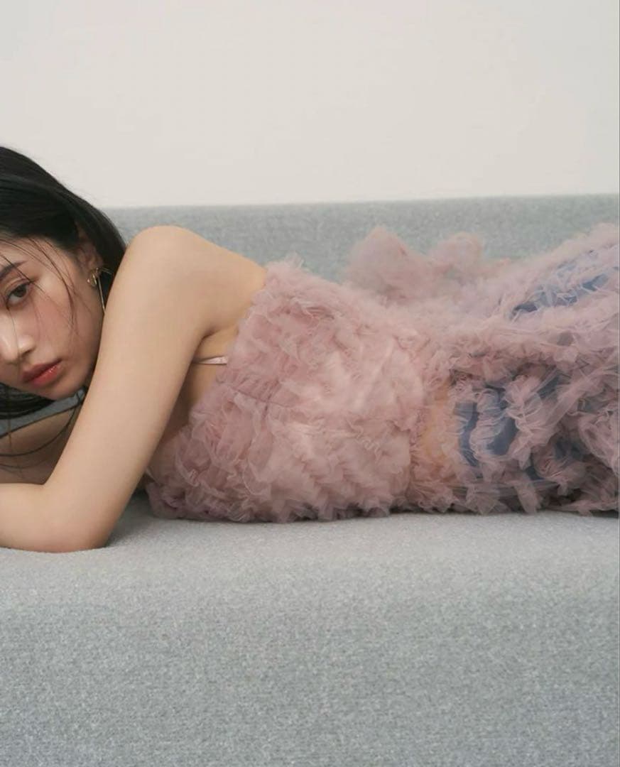 snidel チュール刺繍ベアペプラムTOPS