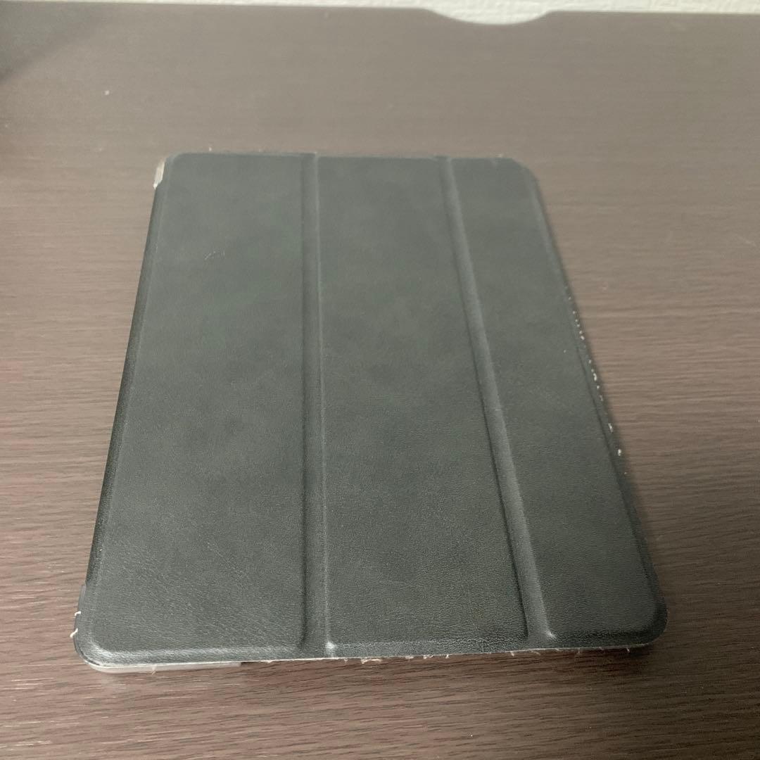 ゴールド iPad 本体 ブラックケース付き