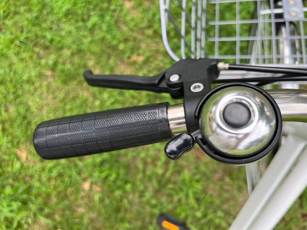 【超美品！】自転車　3段変速機付き　27インチ　ホワイト