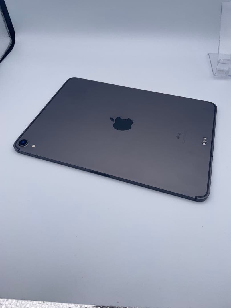 美品 iPad pro 11 本体 256 Wi-Fi + Cellular
