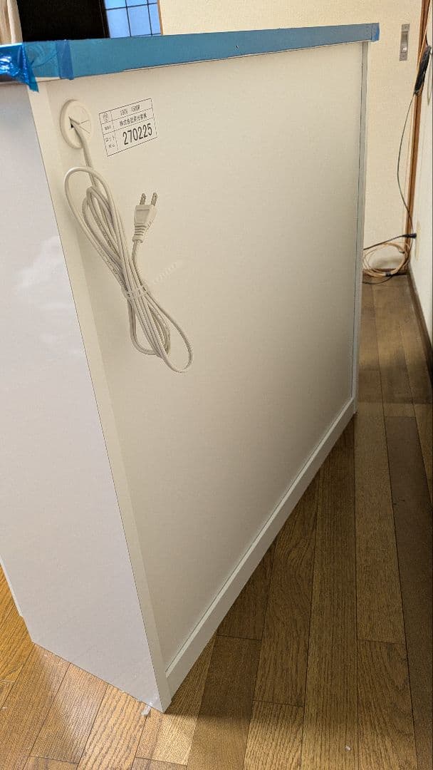 最終値下げ　キッチンカウンター 薄型 天板ステンレス鏡面仕上げ ４段 幅90 白