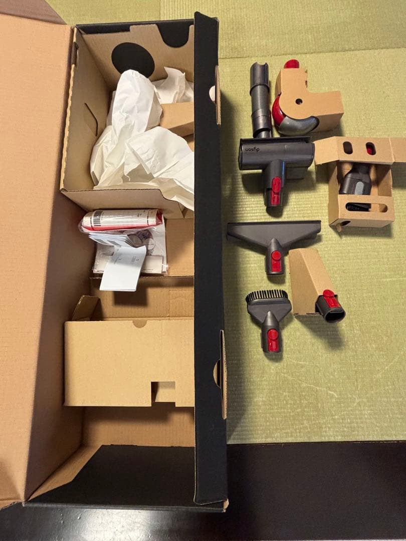 Dyson V10 モーターヘッド 本体、送料無料