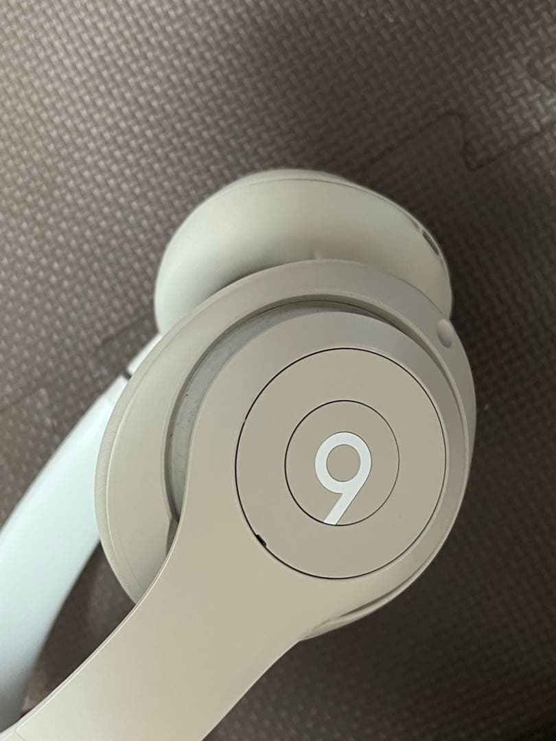 Beats Studio Pro ワイヤレスヘッドホン サンドストーン