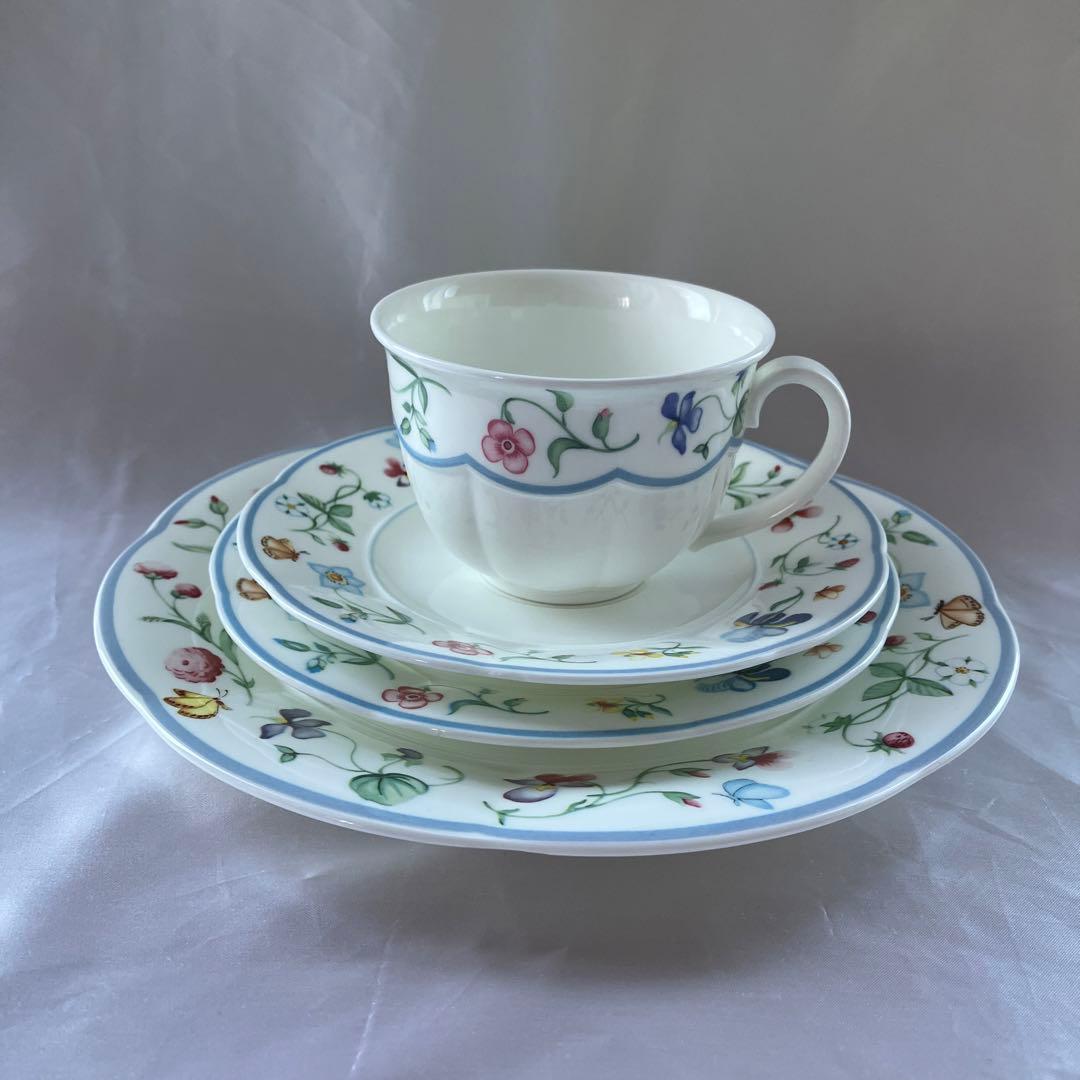 ビレロイ&ボッホ　マリポーサ カップ&ソーサーとプレート2種類の2セット