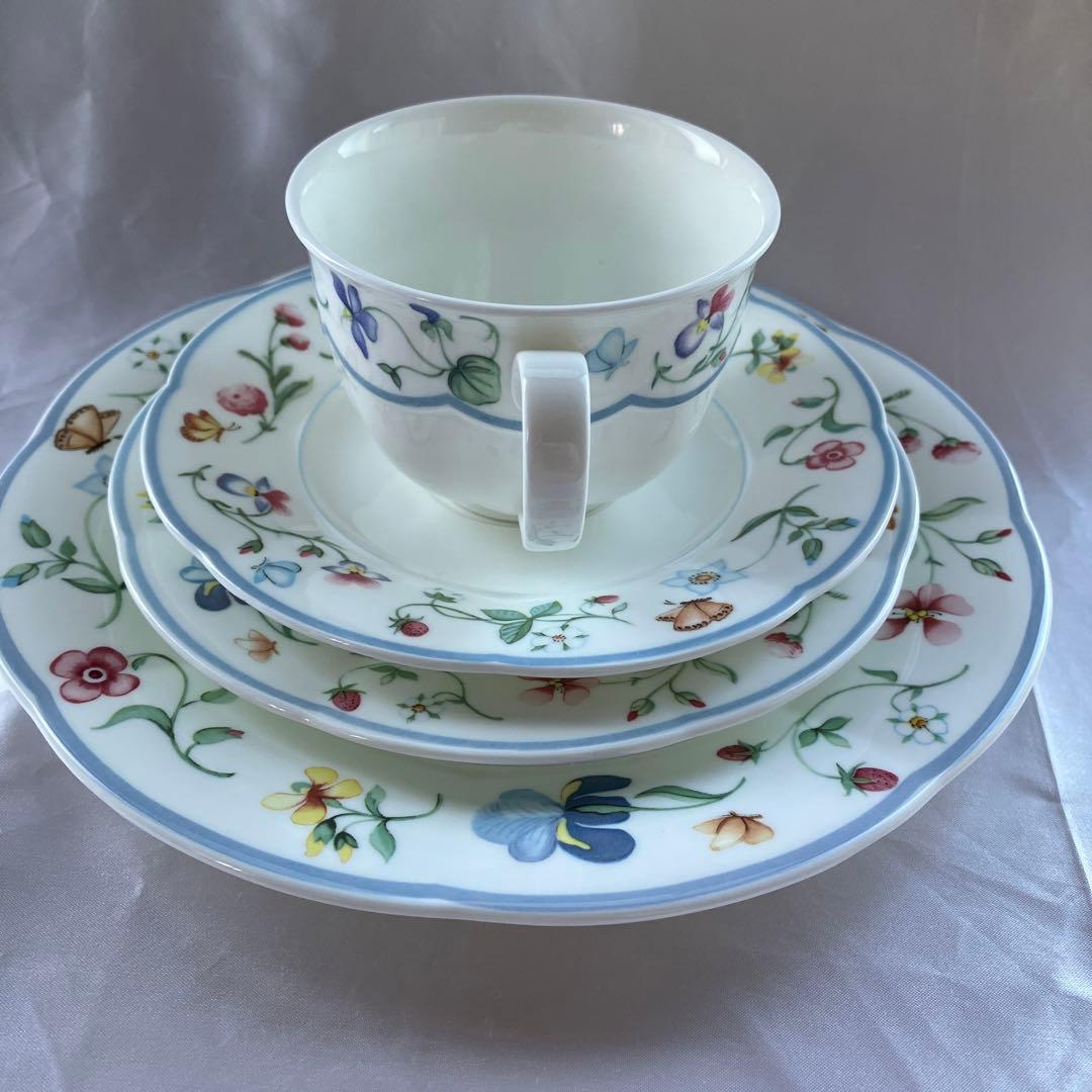 ビレロイ&ボッホ　マリポーサ カップ&ソーサーとプレート2種類の2セット