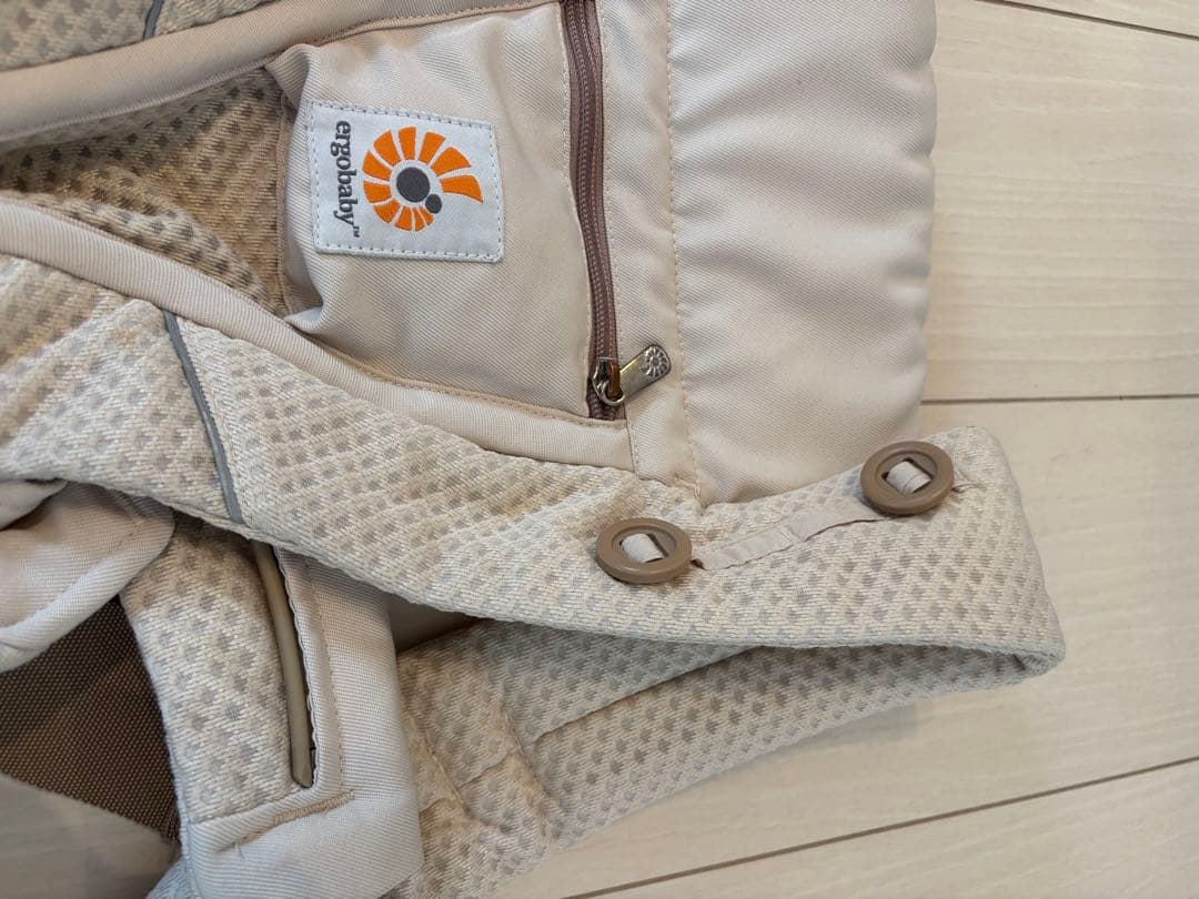 ergobaby OMNI breeze 抱っこひも ベージュ 0-4歳