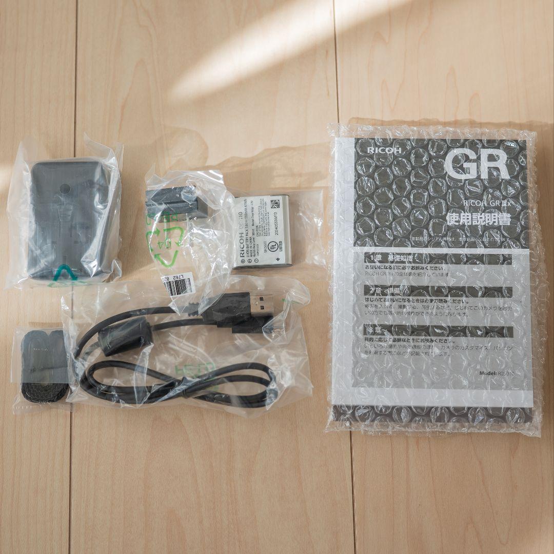 RICOH GRIIIx ＋ BJ-11 ＋ NiSi レンズアダプター