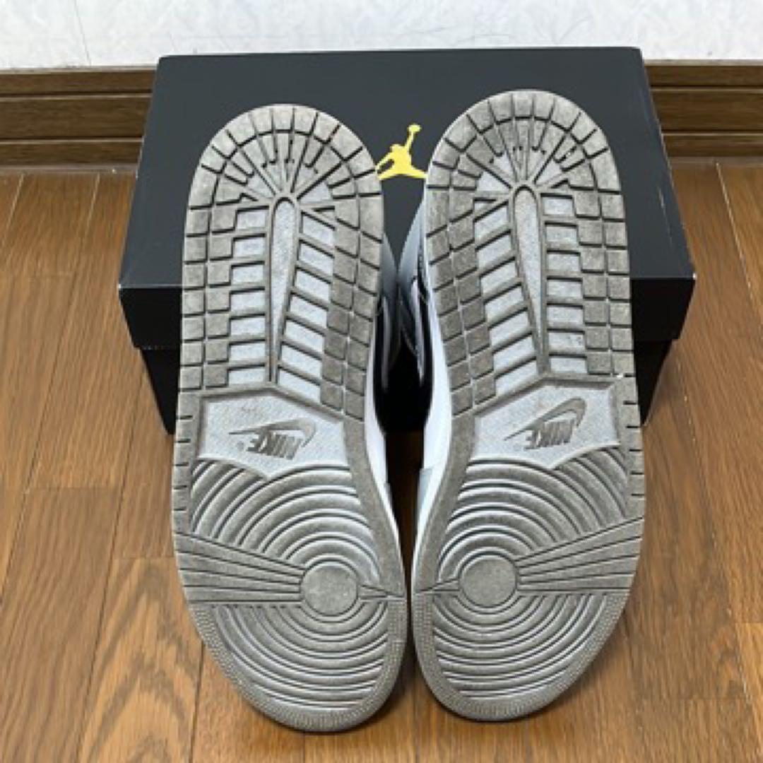 Nike Air Jordan 1 ミッドカット シューズ