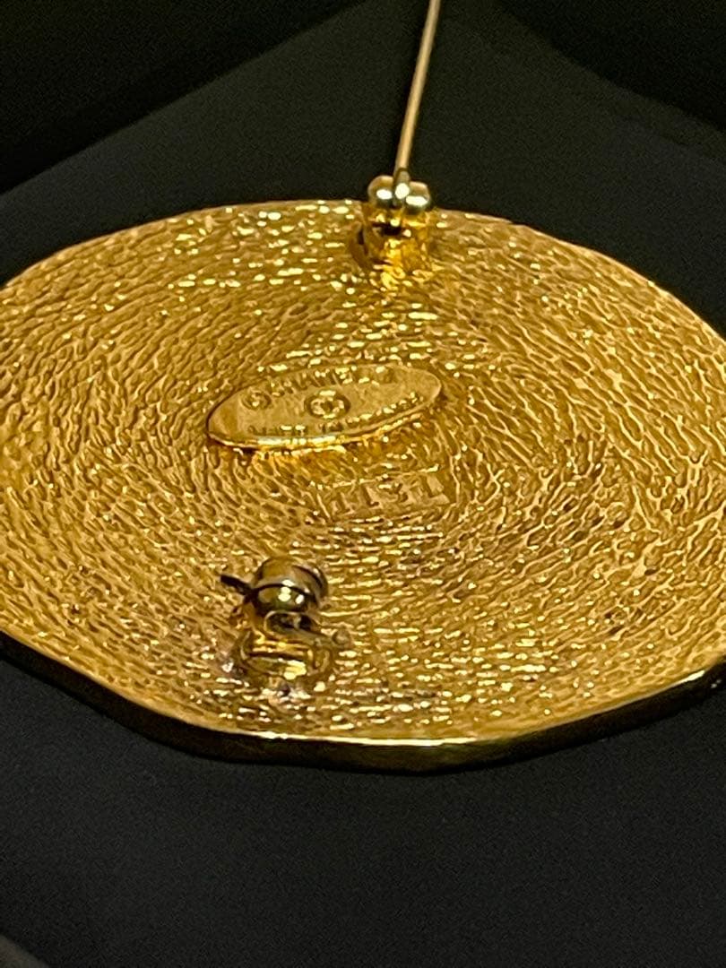 CHANEL 31 RUE CAMBON シャネル 1131 ゴールド ブローチ