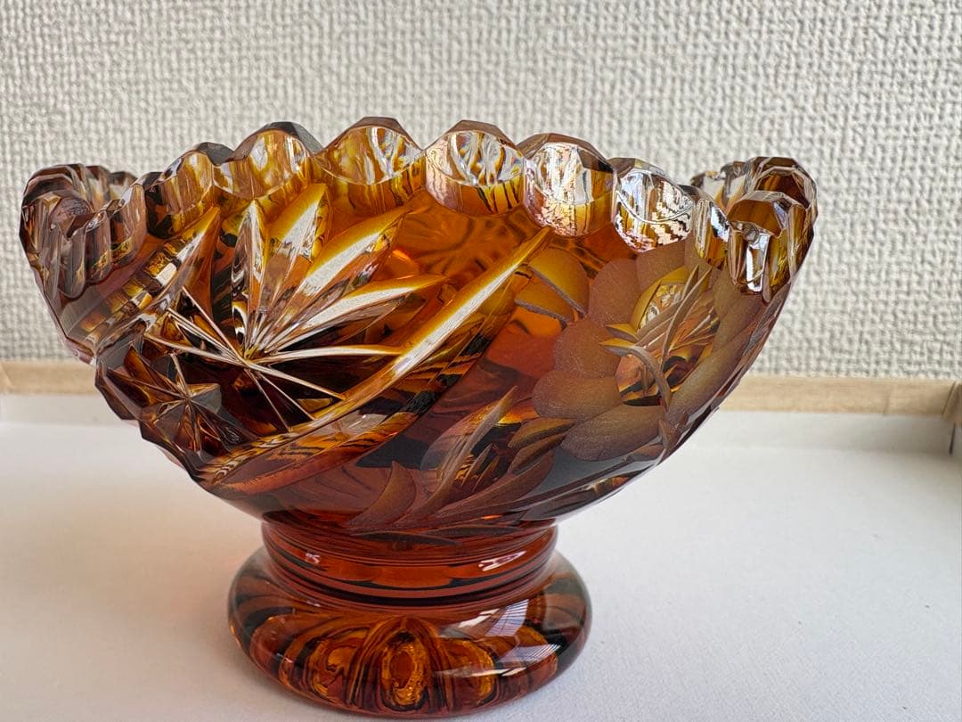 ドイツ製 ハンドメイド 24% PbO クリスタルガラス アンバー カットボウル