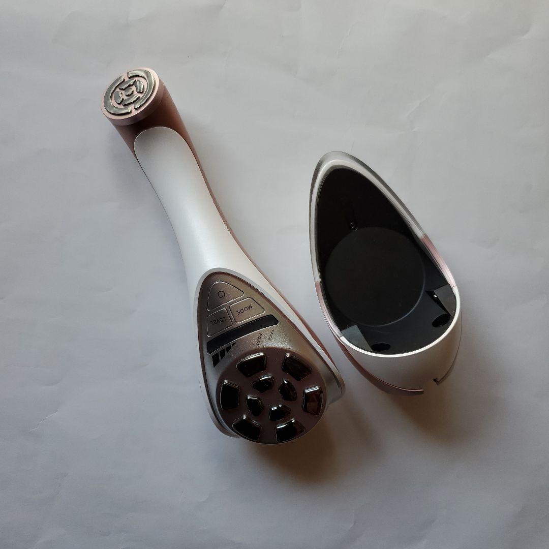 【大特価】多機能美顔器「ルクセア ヴィサージュS 」