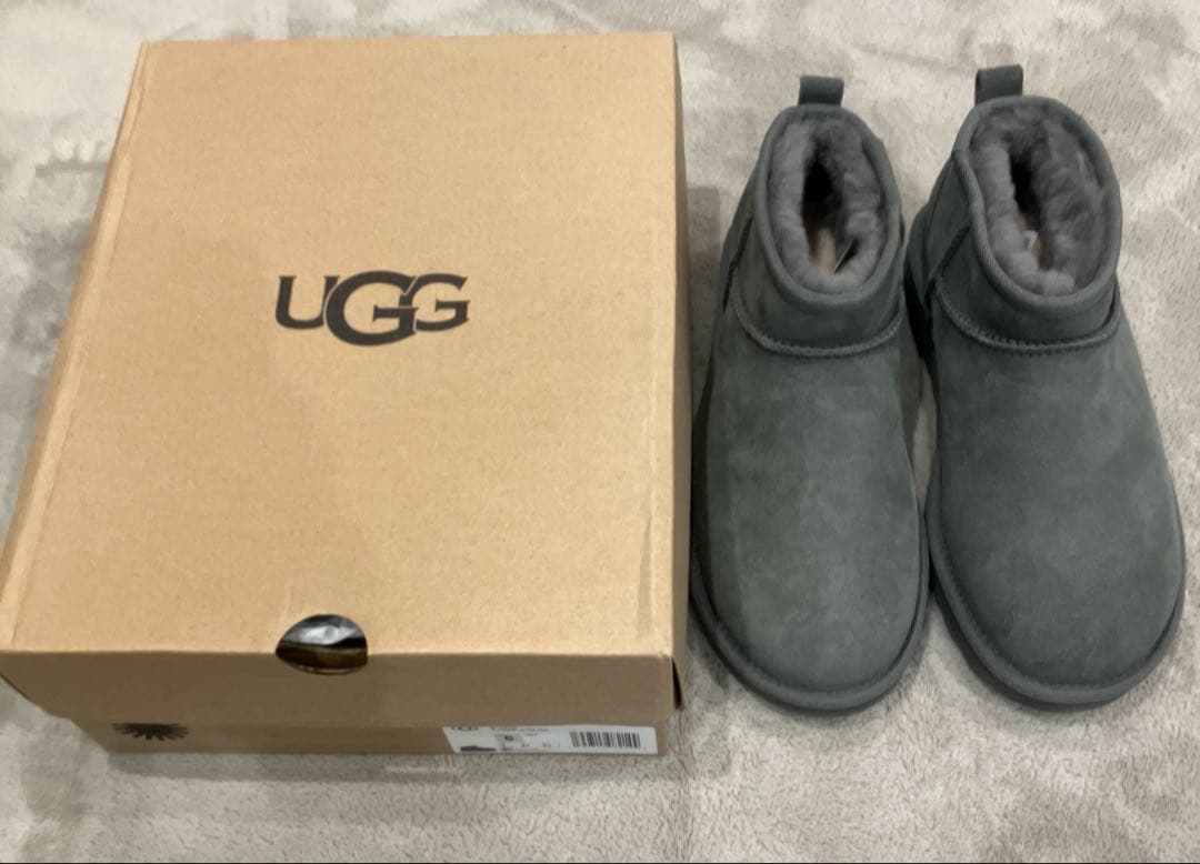 UGG Classic Ultra Mini グレー23cm