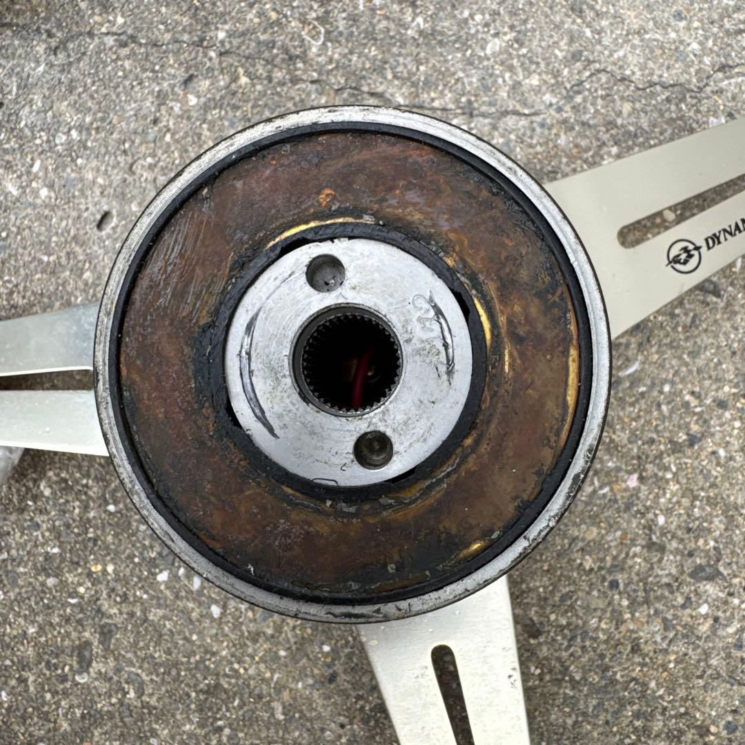 マリリンももロー momo ステアリング ハンドル 3スポーク ウッド