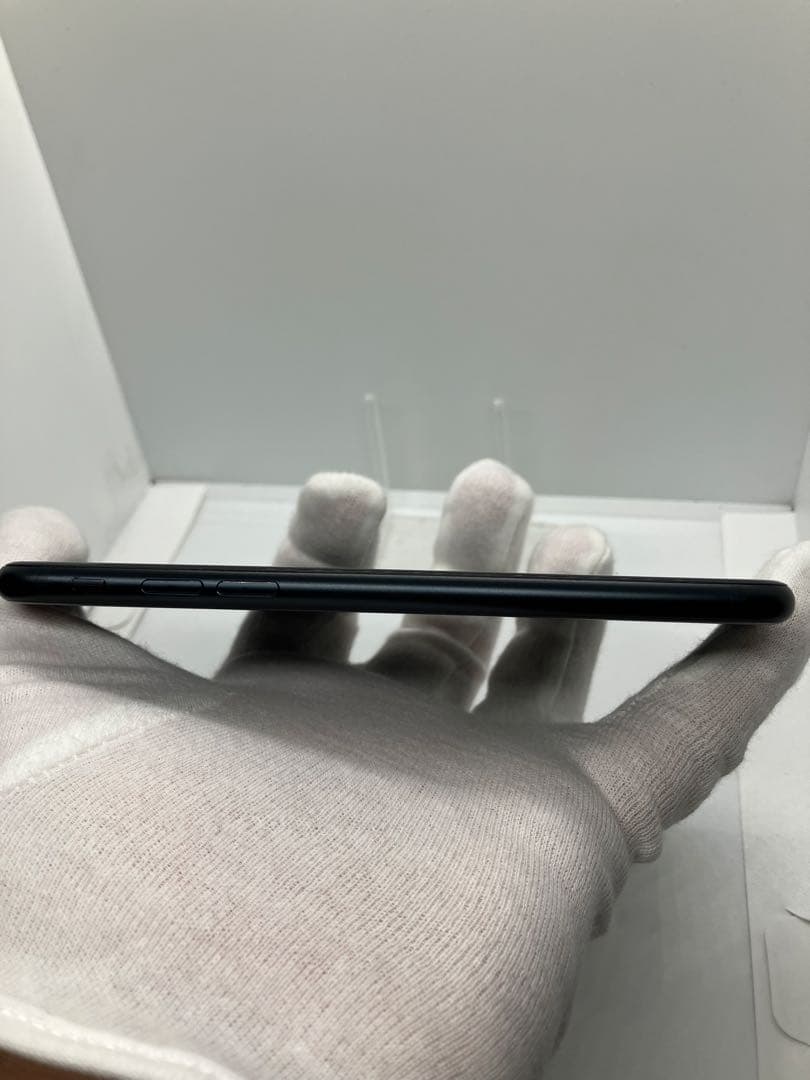 iPhone SE (第3世代) 64GB SIMフリー バッテリー100%