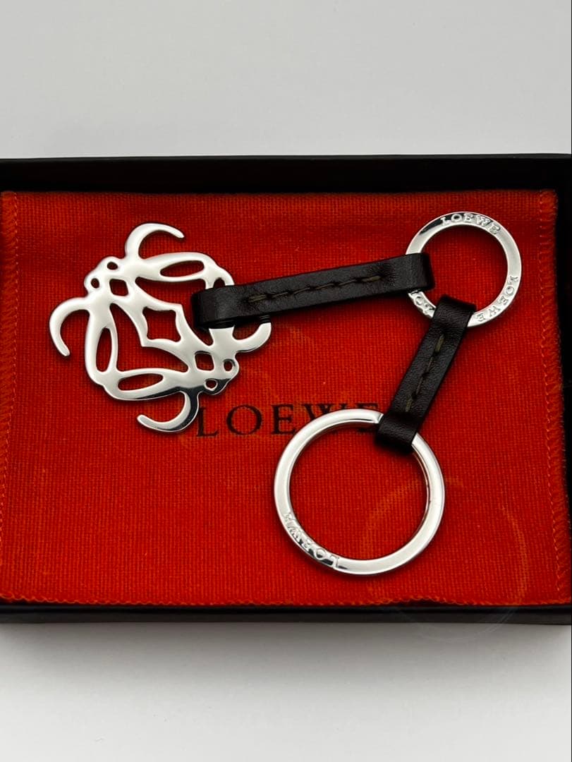 LOEWE シルバー ブラウン キーリング 2個セット