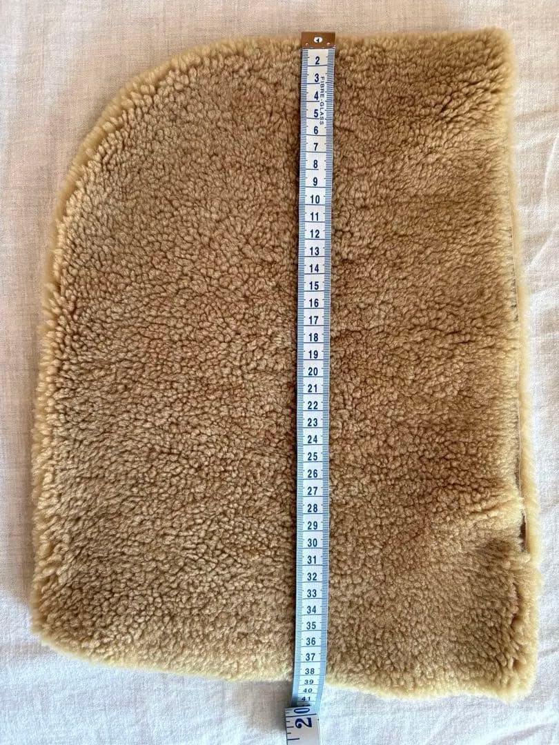 ベージュ シープスキン スヌード