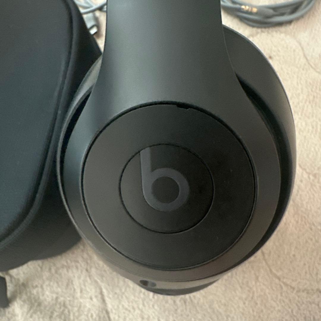 【美品】Beats Studies Pro (正規品,24時間以内発送)