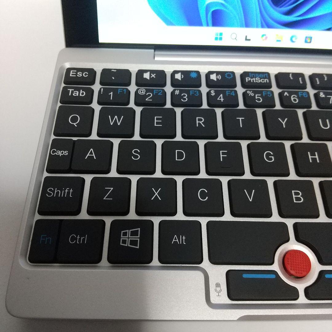 GPD Pocket　Windows11 ほぼバッテリー新品　保護フィルム付き