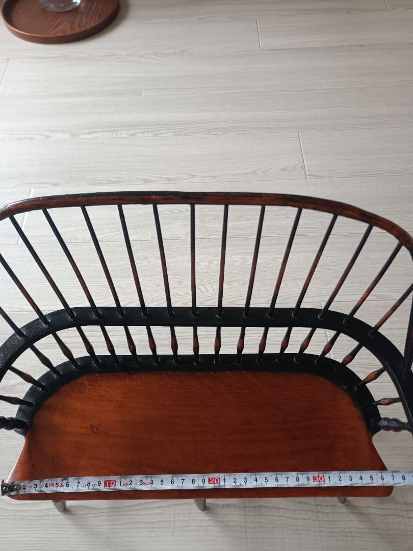 ✤ヨーロピアンアンティーク調　木製　ドールチェア　ミニチェア