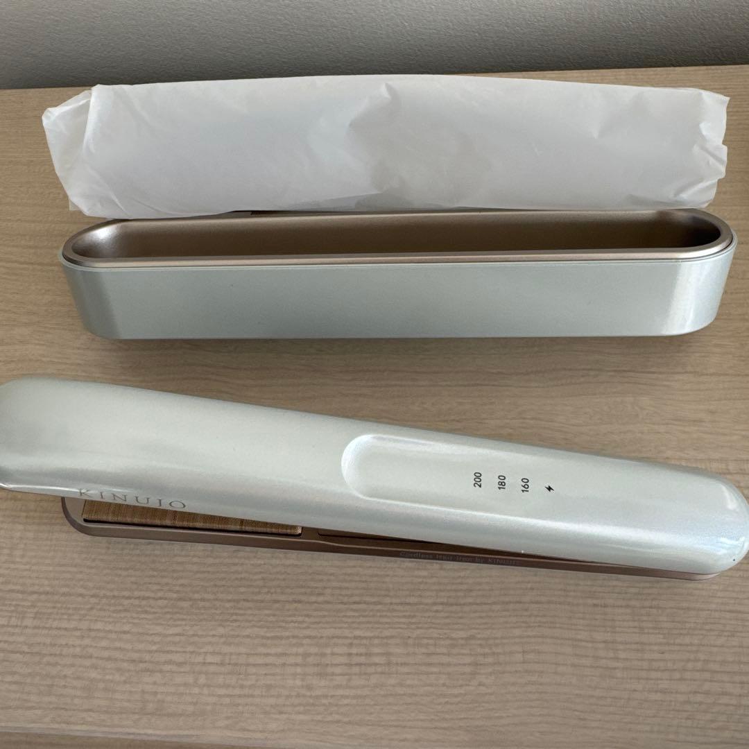 ヘアアイロン KINUJO CORDLESS Luxejewel