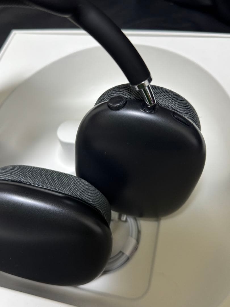 AirPods max スペースグレー