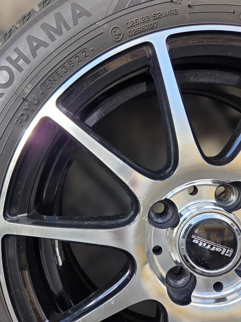 KEI様用 2022年製Yokohama 175/65R15 スタッドレスタイヤ