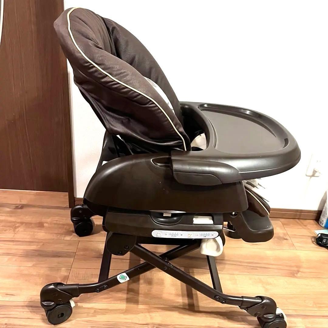 Combi ネムリラ4キャスAT スイングチェア　自動　ハイローチェア