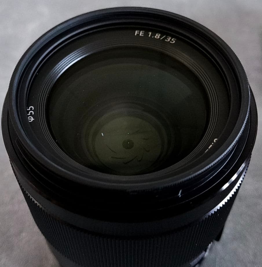 【美品】SONY FE 35mm F1.8 SEL35F18F