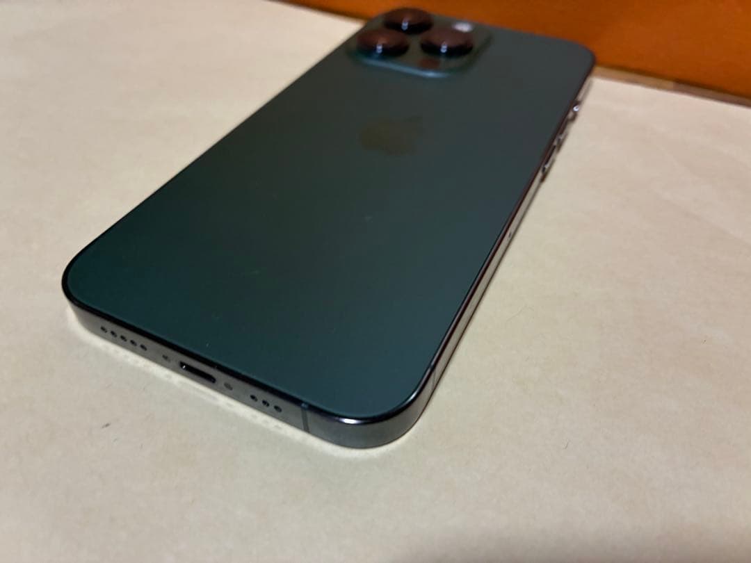 iPhone13pro アルパイングリーン　箱有り