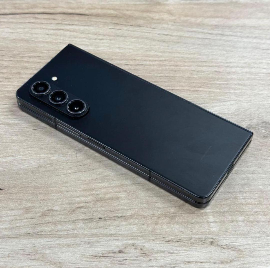 【良品】Android Galaxy Fold 5｜256gb｜SIMフリー