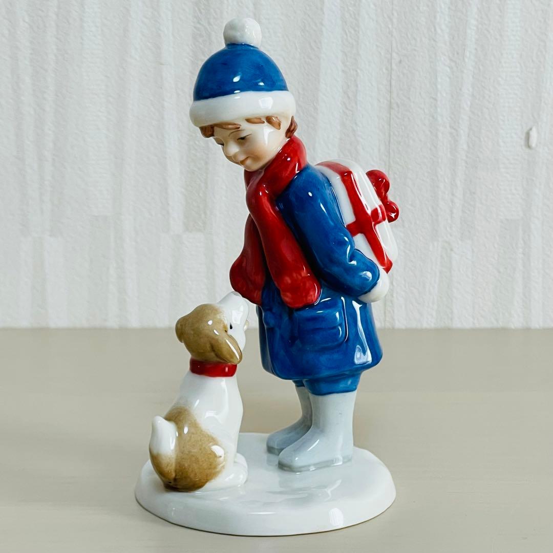 ロイヤルコペンハーゲン 2003年 フィギュリン 少年と犬 少女とそり ペア